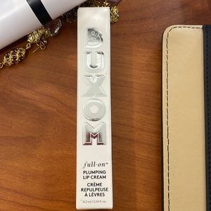 Buxom plumping lip cream BNWT blushing margarita